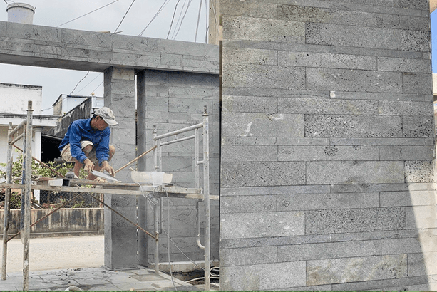 Cách ốp đá ong xám 6